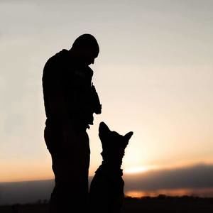 Meet your Posher, Travis